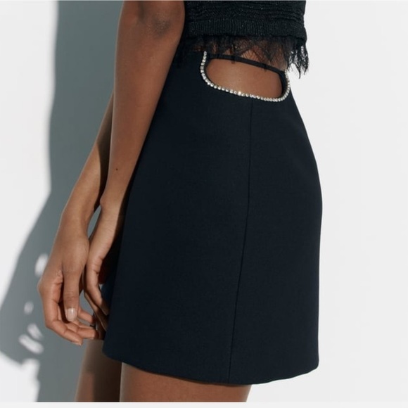 Zara rhinestone mini skirt size XS - Picture 3 of 9